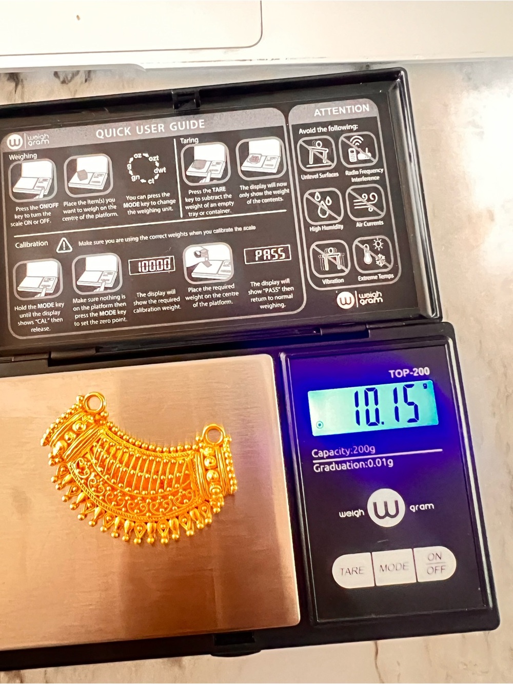 22k solid gold Ornate Crescent Pendant